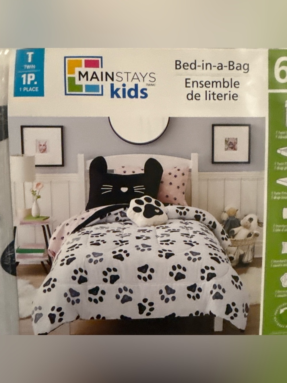 Mainstays Kids Paw Print 6 piece Bed-In-A-Bag - Brand New